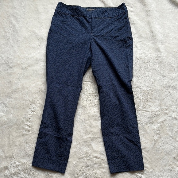 Banana Republic Cropped Dress Pants | Textured Navy | Size 4P - Picture 1 of 7